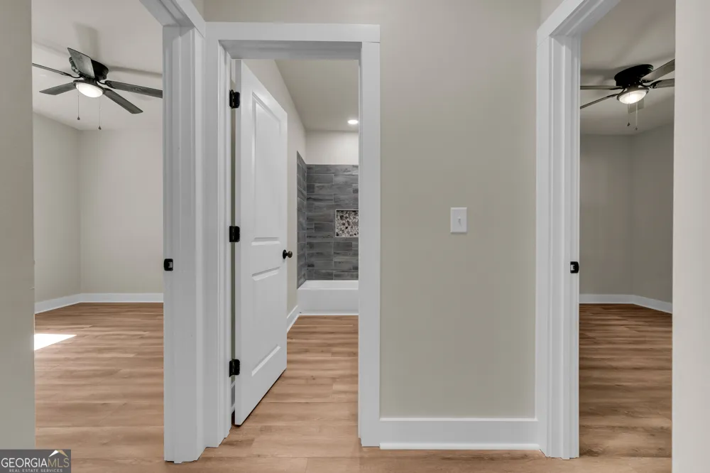 390 Champayne TRL Hartwell, GA 30643