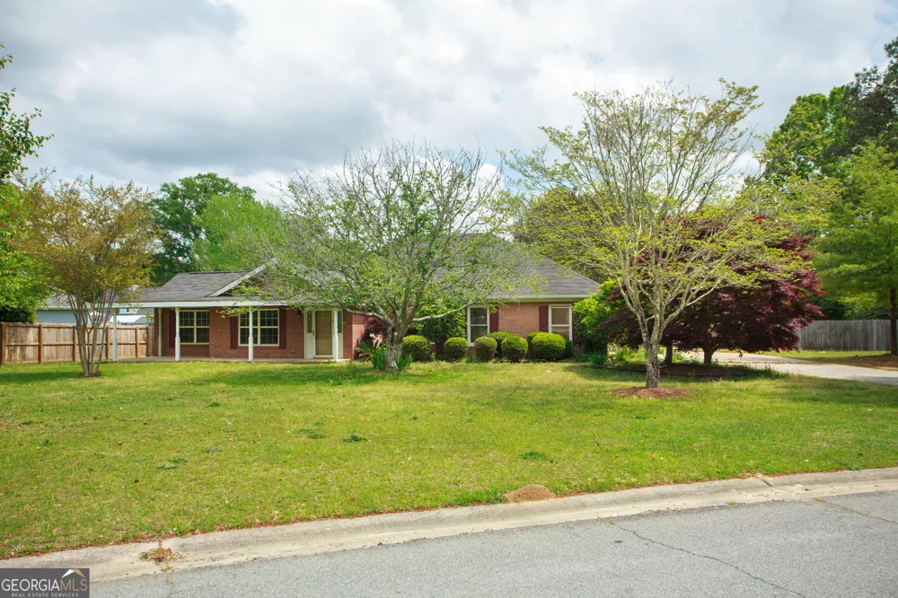 201 Willowgate DR Bonaire, GA 31005