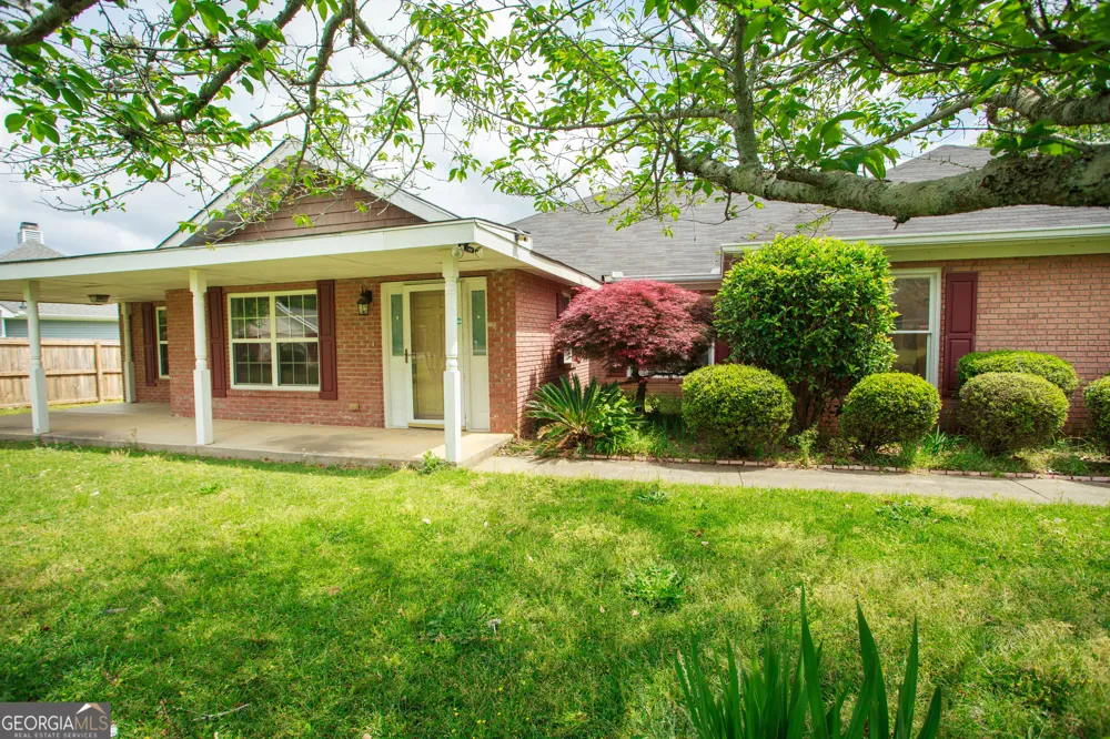 201 Willowgate DR Bonaire, GA 31005