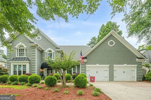 6685 Waterbury WAY