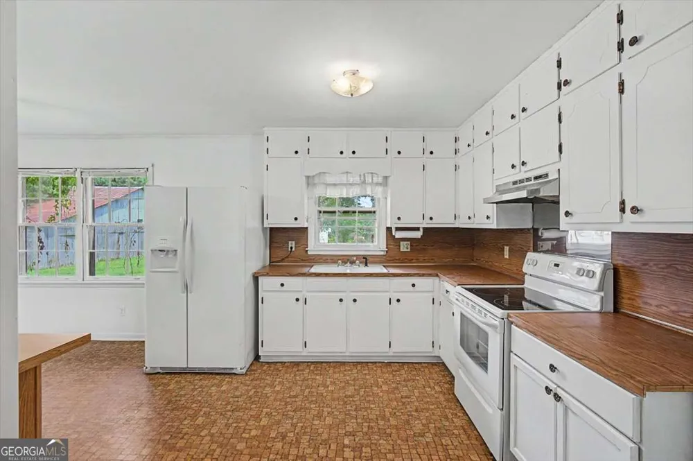 5735 Burnt Hickory RD Powder Springs, GA 30127