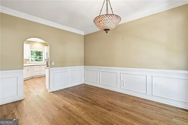 514 Lovinggood CT Woodstock, GA 30189