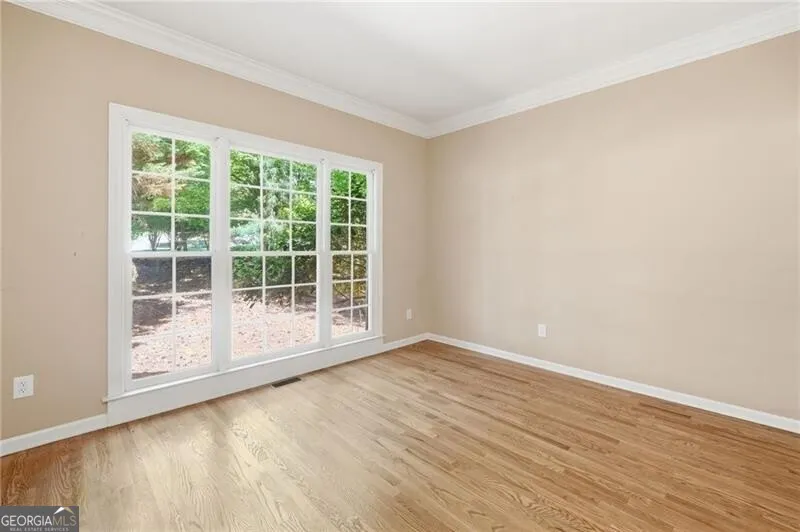 514 Lovinggood CT Woodstock, GA 30189