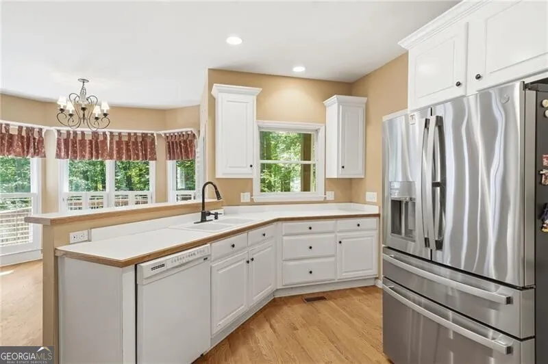 514 Lovinggood CT Woodstock, GA 30189