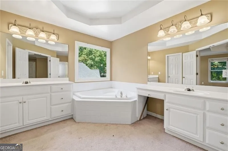 514 Lovinggood CT Woodstock, GA 30189