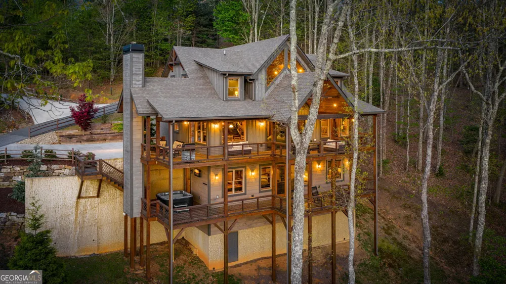 608 Blue Ridge Heights DR Blue Ridge, GA 30513