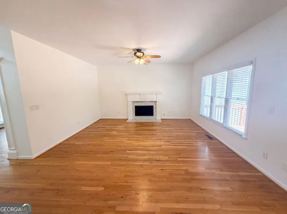 3612 Brookefall CT Suwanee, GA 30024