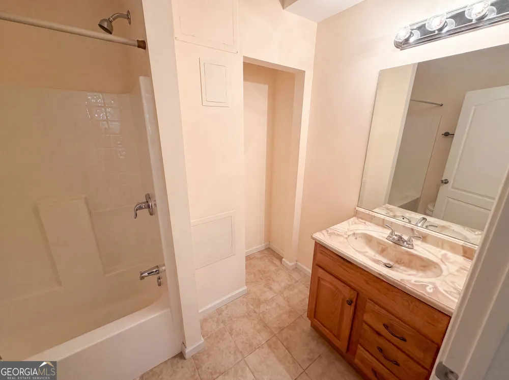 3612 Brookefall CT Suwanee, GA 30024