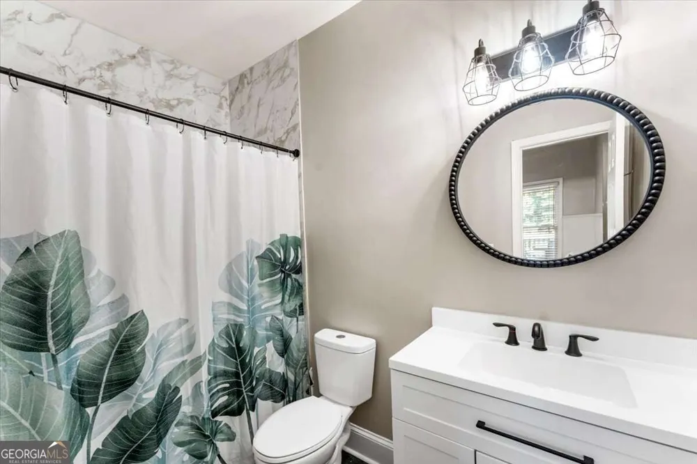 914 Meadow Club CT Suwanee, GA 30024