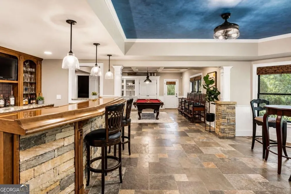 914 Meadow Club CT Suwanee, GA 30024
