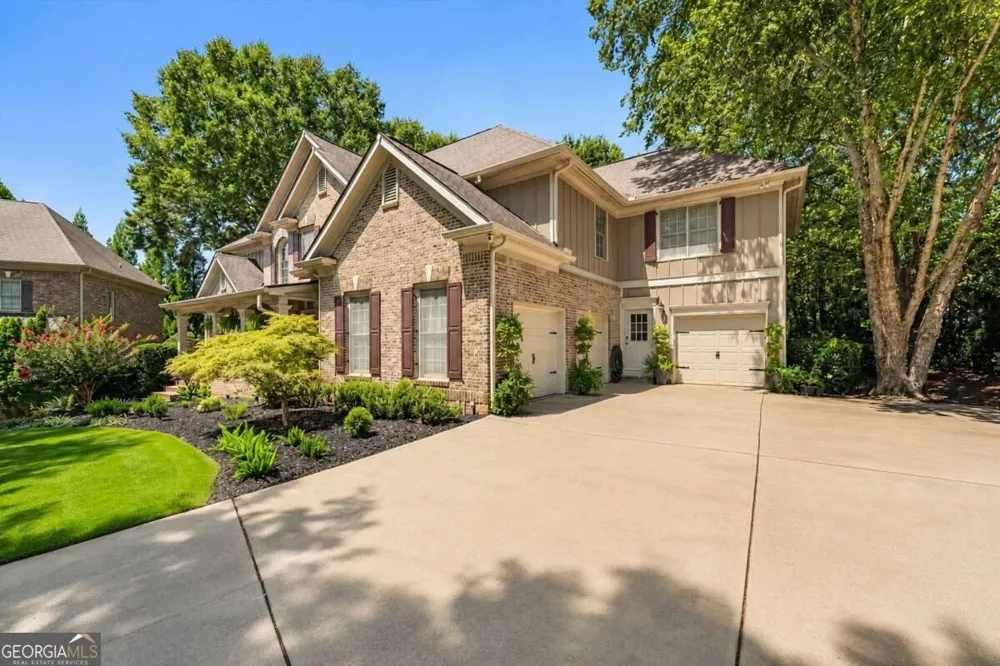 914 Meadow Club CT Suwanee, GA 30024