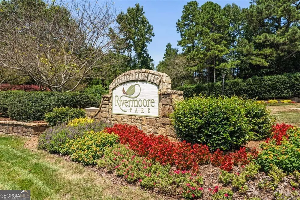 914 Meadow Club CT Suwanee, GA 30024