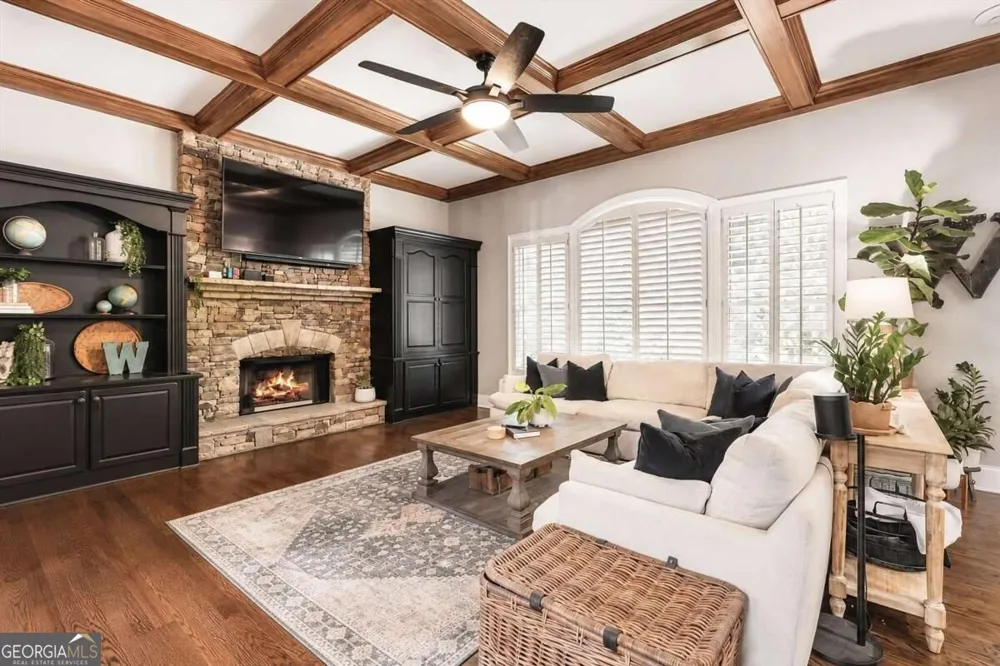 914 Meadow Club CT Suwanee, GA 30024