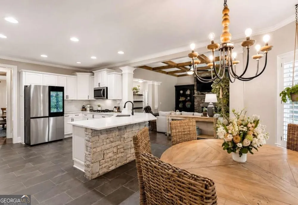 914 Meadow Club CT Suwanee, GA 30024