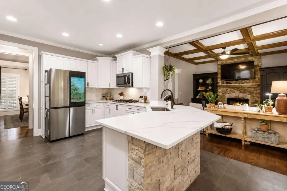 914 Meadow Club CT Suwanee, GA 30024