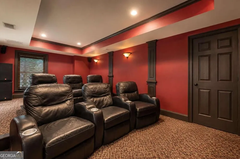 914 Meadow Club CT Suwanee, GA 30024