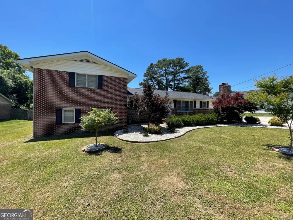 51 Lyons DR NW Rome, GA 30165