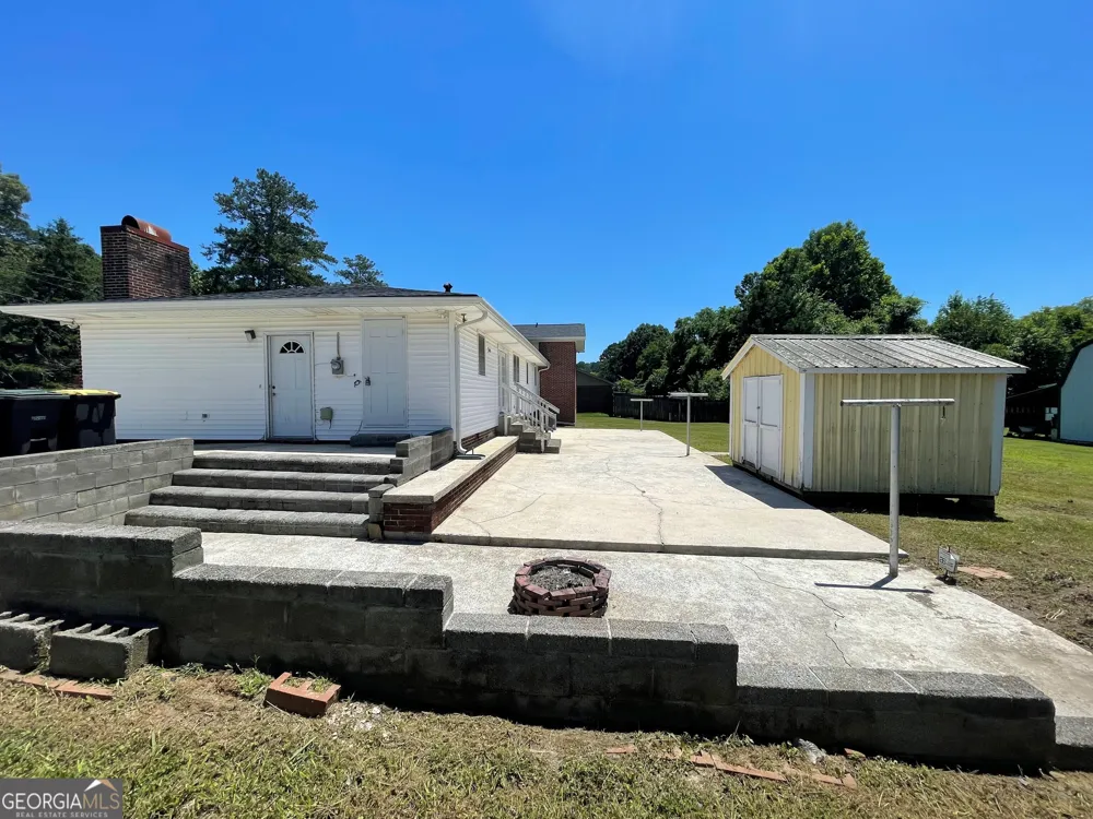 51 Lyons DR NW Rome, GA 30165