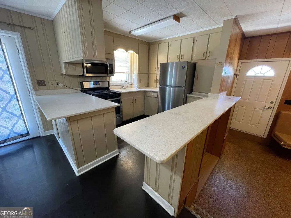 51 Lyons DR NW Rome, GA 30165