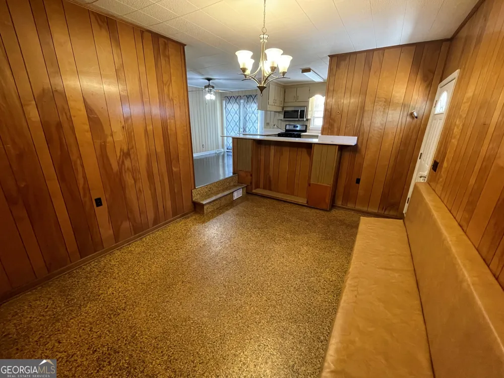 51 Lyons DR NW Rome, GA 30165