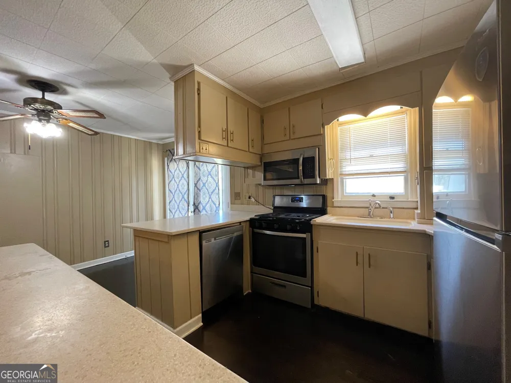 51 Lyons DR NW Rome, GA 30165