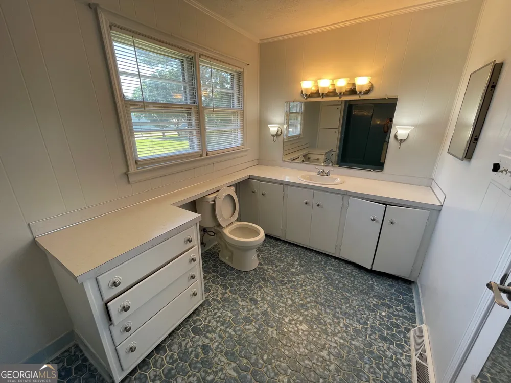 51 Lyons DR NW Rome, GA 30165