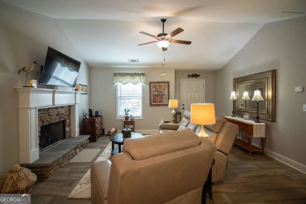 141 Conifer CT Winterville, GA 30683