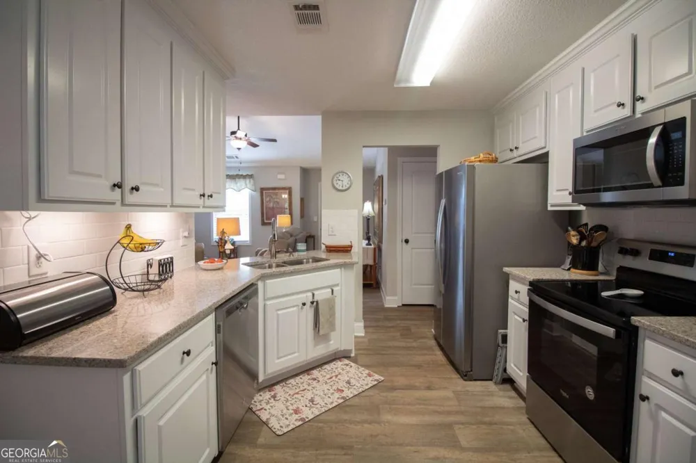 141 Conifer CT Winterville, GA 30683
