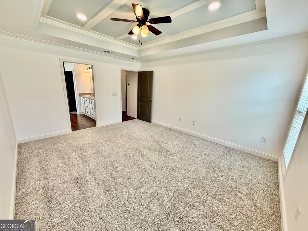 401 Spanish Moss LN Adel, GA 31620