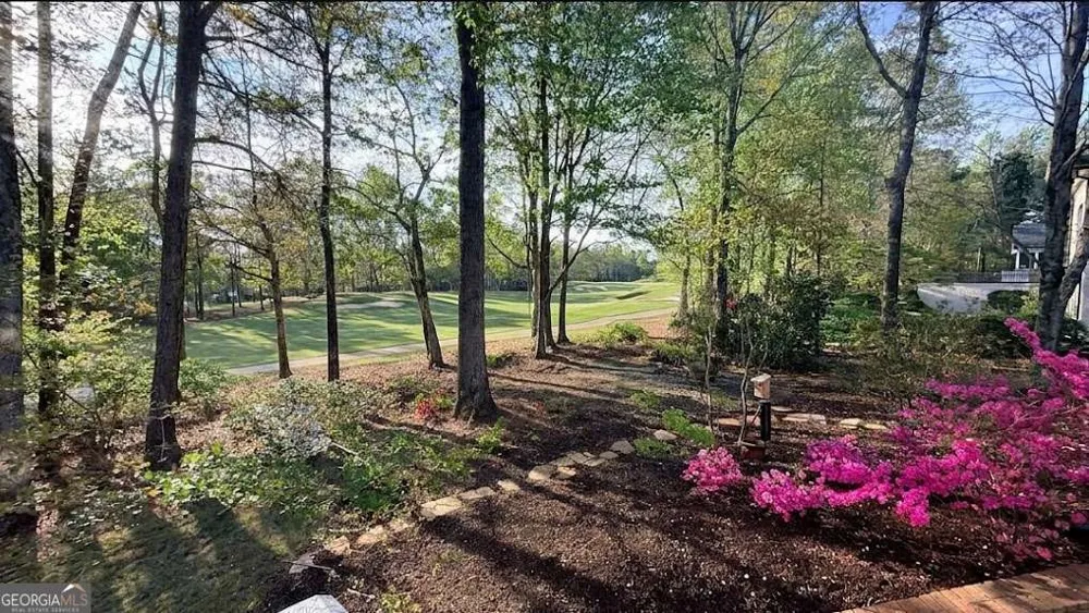 5570 Stoneleigh DR Suwanee, GA 30024