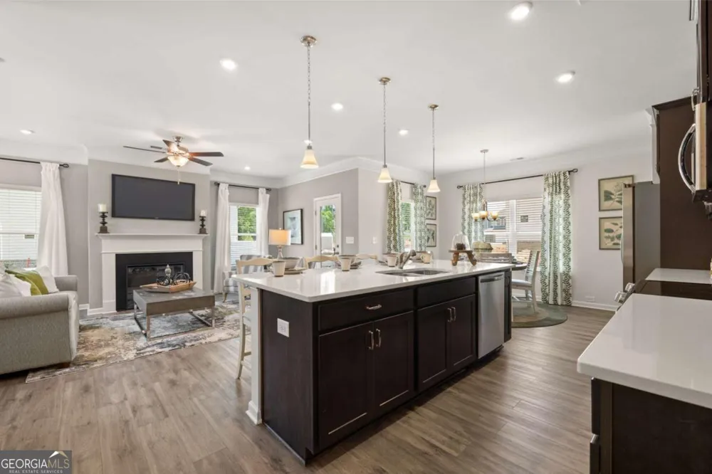10429 Trellis LN Hampton, GA 30228