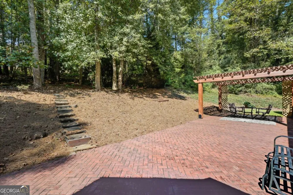5090 Eubanks RD Woodstock, GA 30188