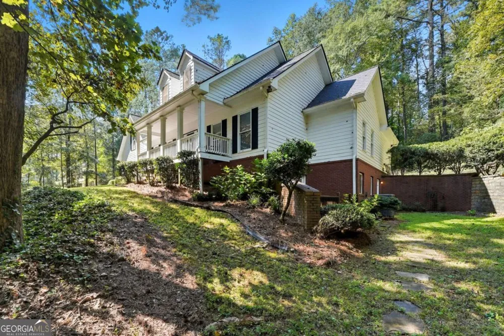 5090 Eubanks RD Woodstock, GA 30188