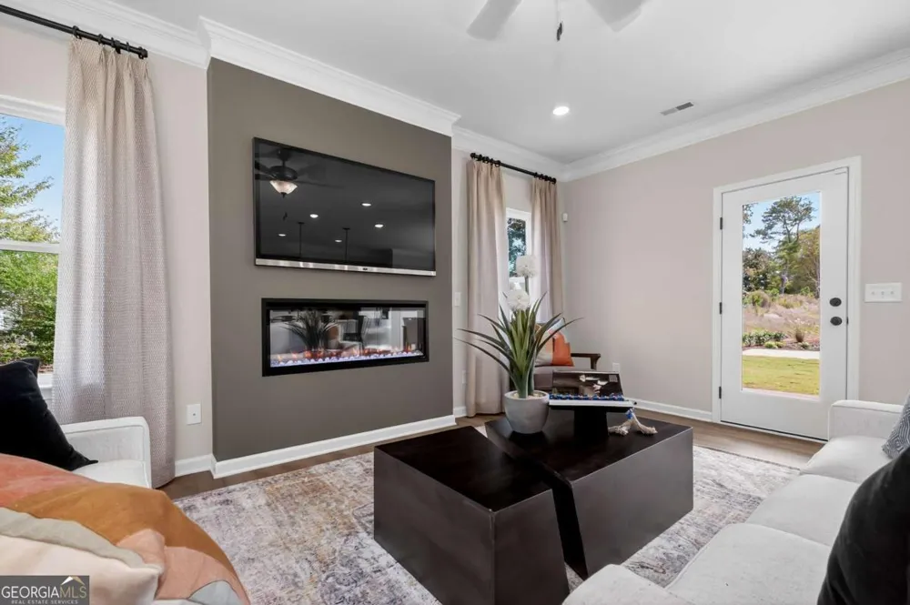 1409 Trellis CT Hampton, GA 30228