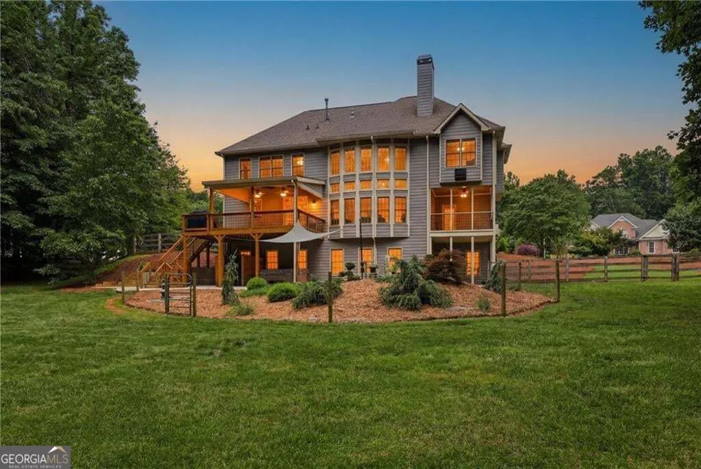 127 Laurel Ridge DR Alpharetta, GA 30004