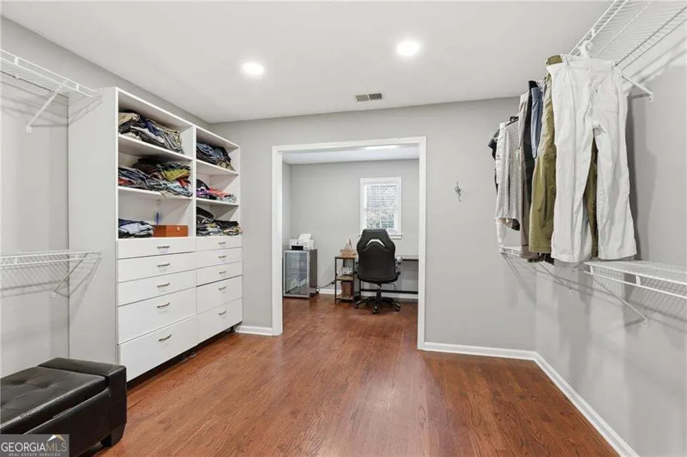 127 Laurel Ridge DR Alpharetta, GA 30004