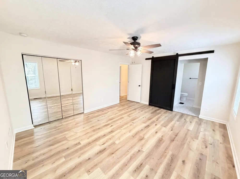 1327 Towne Harbor TRL Woodstock, GA 30189