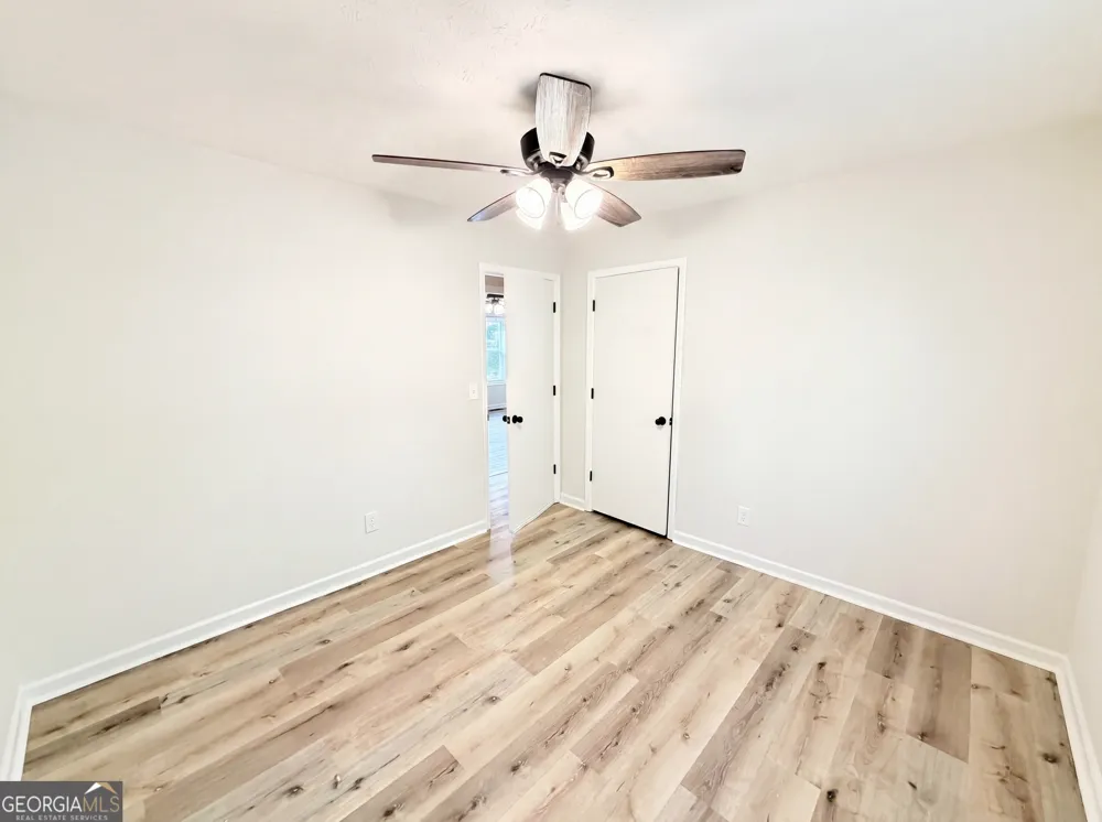 1327 Towne Harbor TRL Woodstock, GA 30189