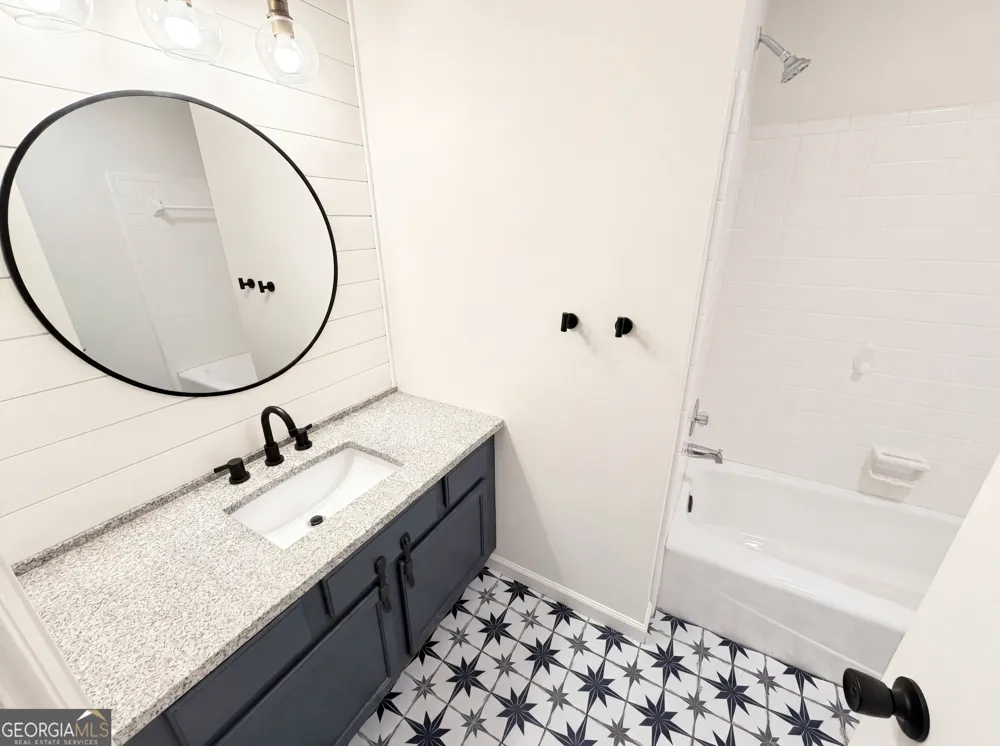 1327 Towne Harbor TRL Woodstock, GA 30189
