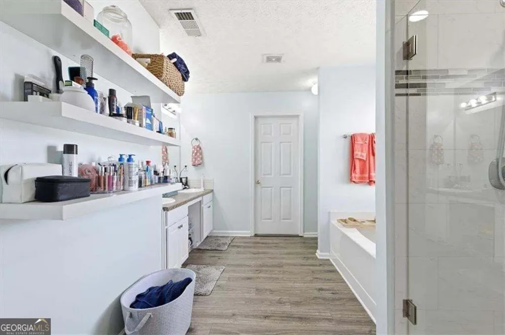 3331 Kittery DR Snellville, GA 30039