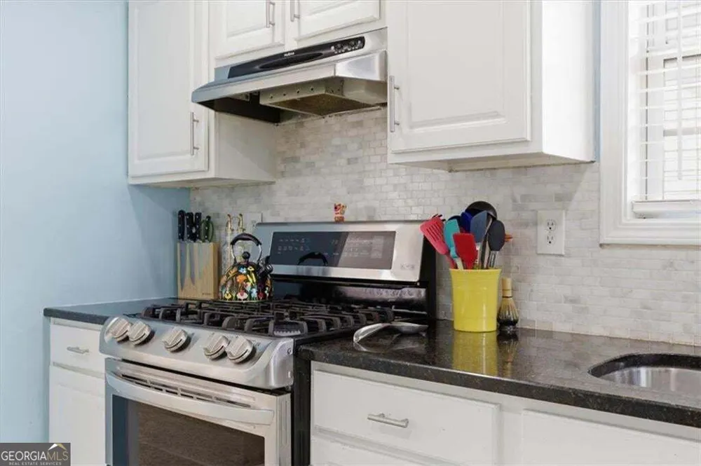 3331 Kittery DR Snellville, GA 30039