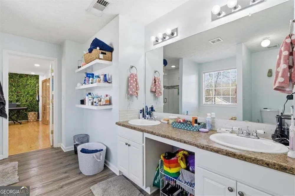 3331 Kittery DR Snellville, GA 30039