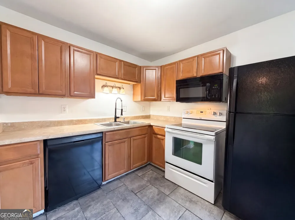 2725 Flintlock PL Austell, GA 30106