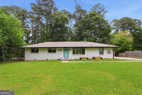 1614 Carolyn DR