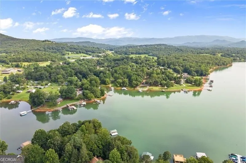 3755 Woods Creek DR Young Harris, GA 30582