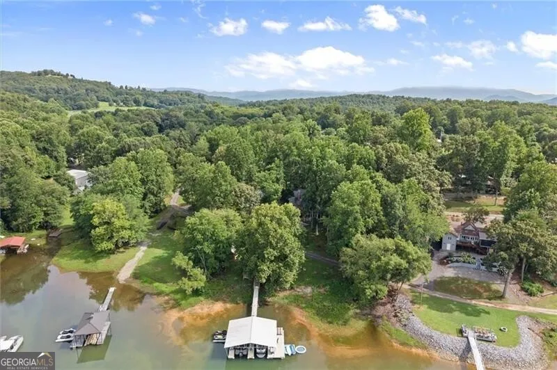 3755 Woods Creek DR Young Harris, GA 30582