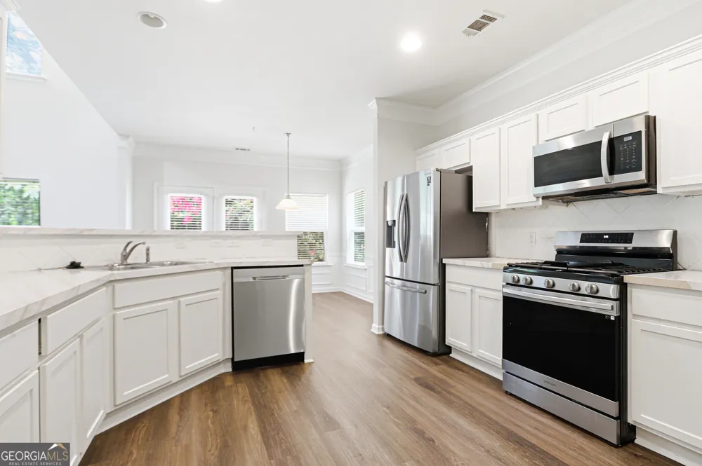 224 Brookhaven CT Acworth, GA 30102