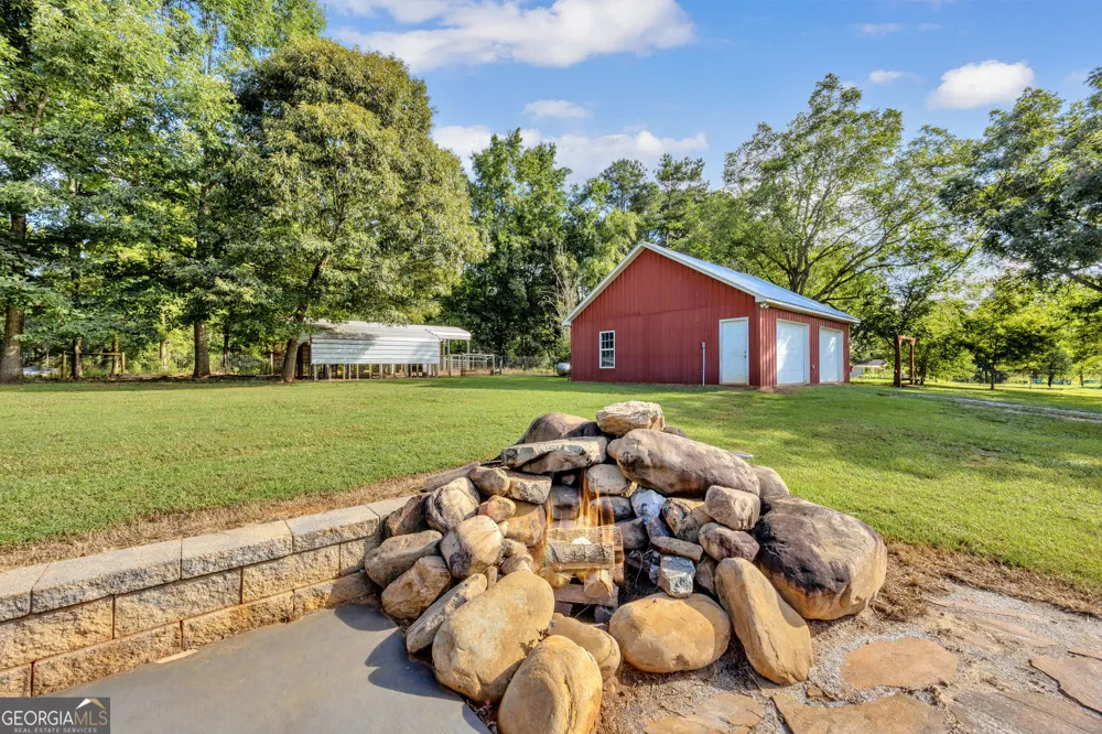 45 Smith Overhead Bridge RD Commerce, GA 30530