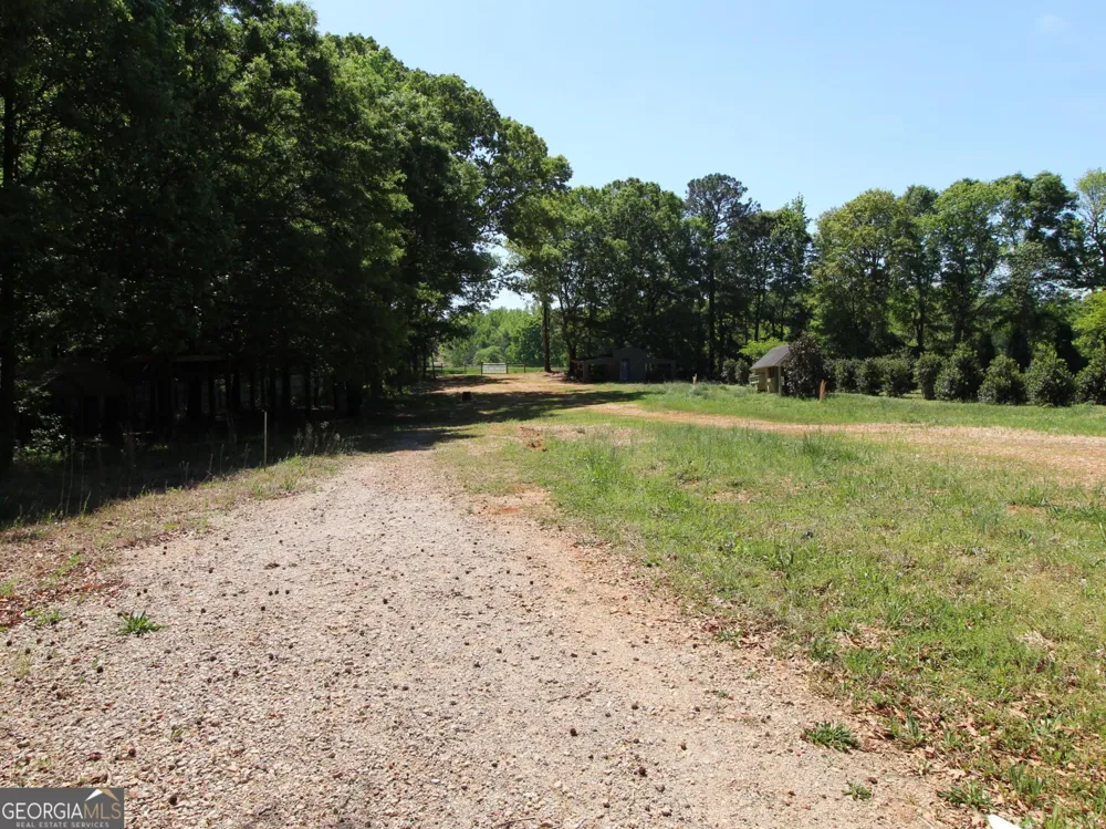 1593 Highway 82 Winder, GA 30680