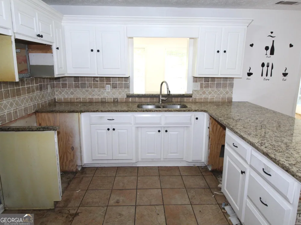 1593 Highway 82 Winder, GA 30680